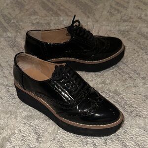 Madden Girl Black Women's Oxford Shoes
